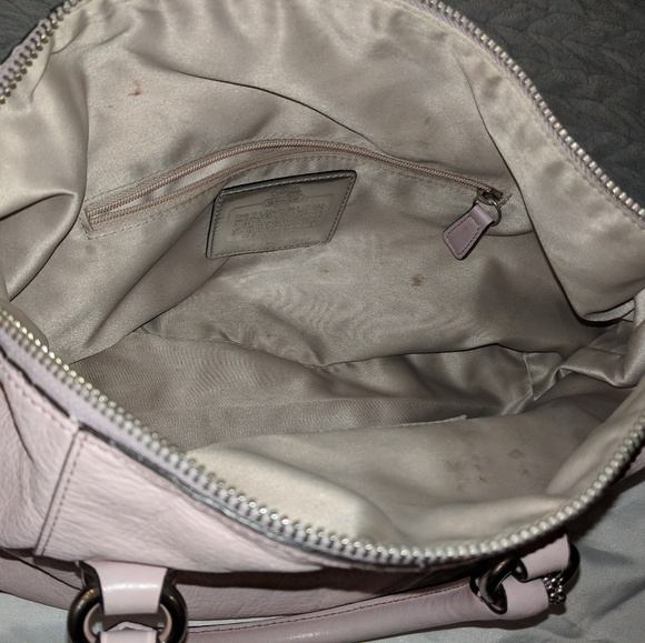 Coach blush leather shoulder bag - Picture 2 of 3